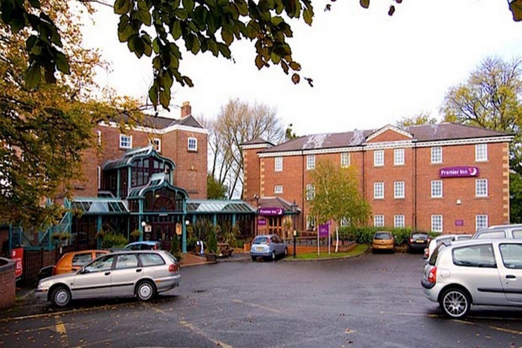 Premier Inn Stockport Central in STOCKPORT