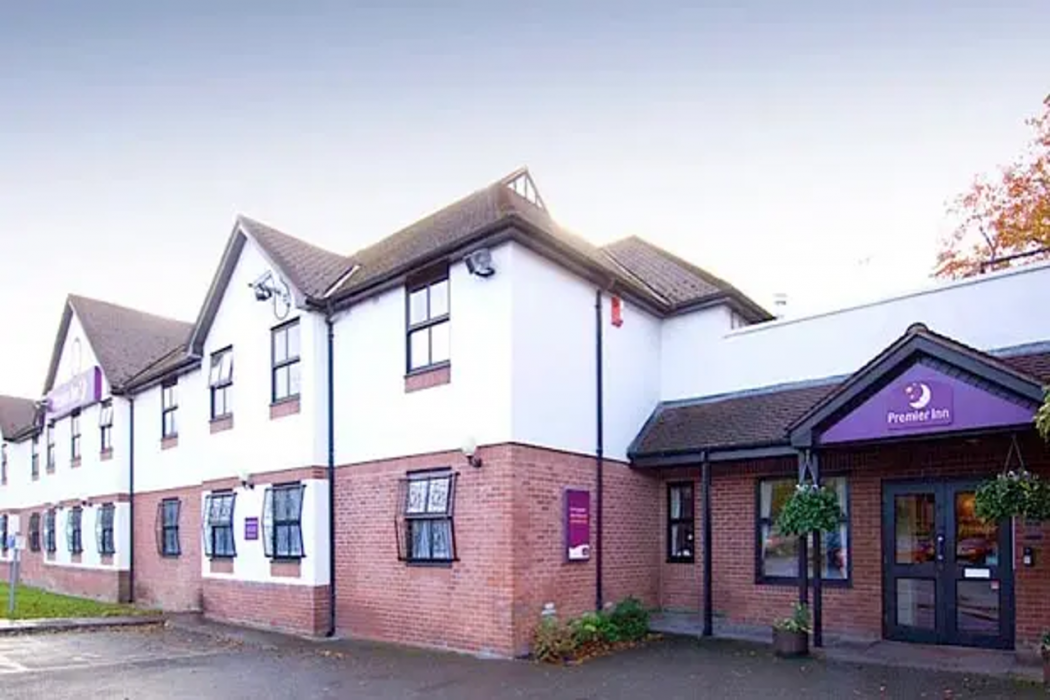 Premier Inn Manchester Airport Heald Green in MANCHESTER