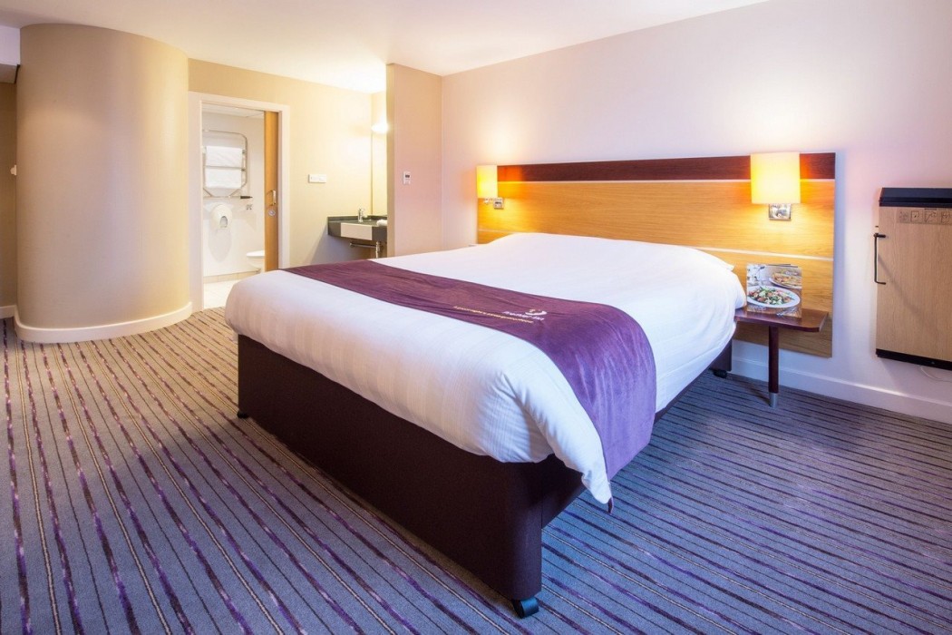 Premier Inn Portsmouth Port Solent 40/69