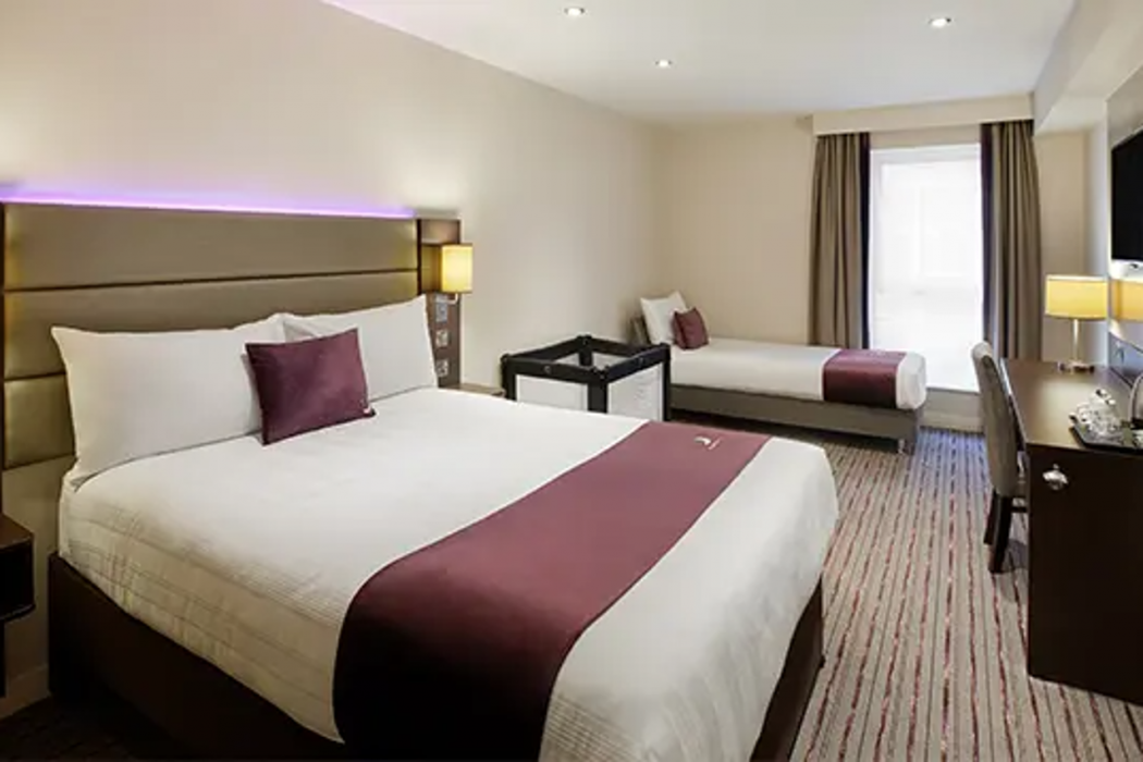 Premier Inn Taunton Central (North) 8/26