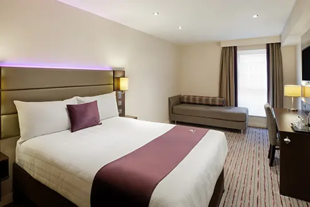 Premier Inn Taunton Central (North) 7/26