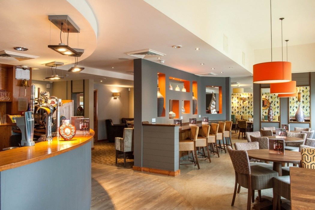 Premier Inn Swansea City Centre 18/39