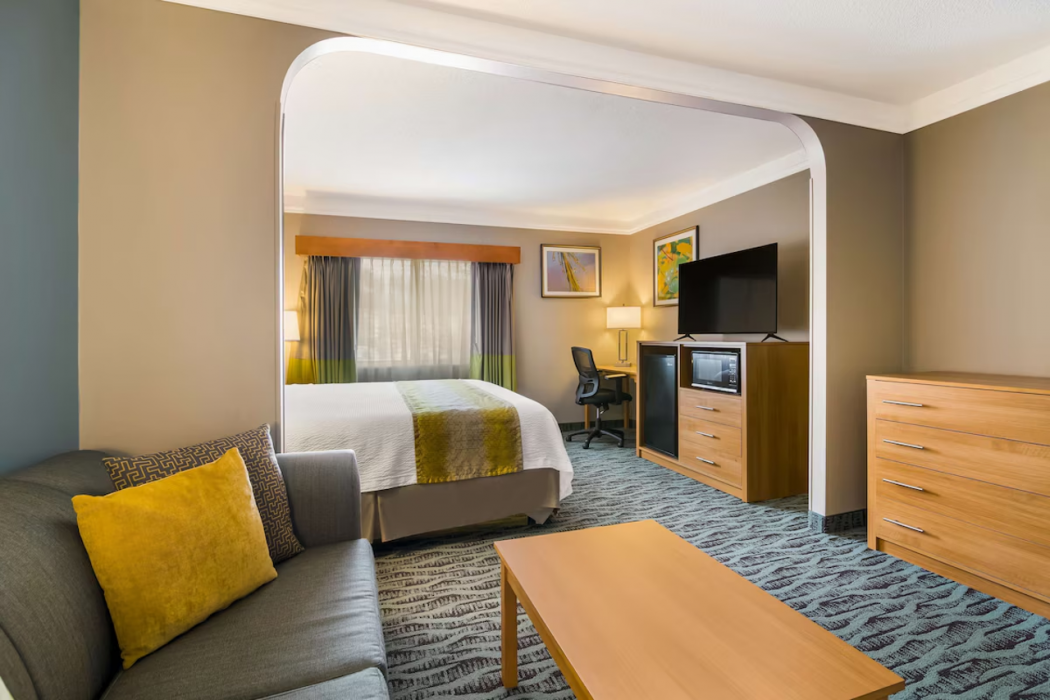 Best Western Plus Executive Court Inn & Conference Center 44/73