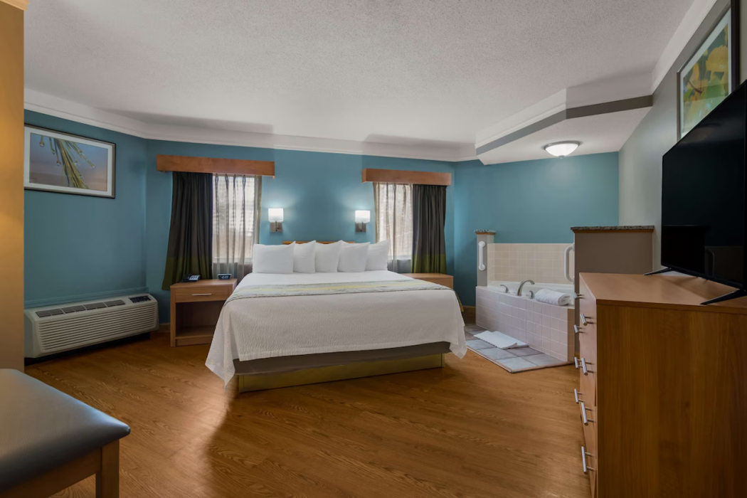 Best Western Plus Executive Court Inn & Conference Center 50/73
