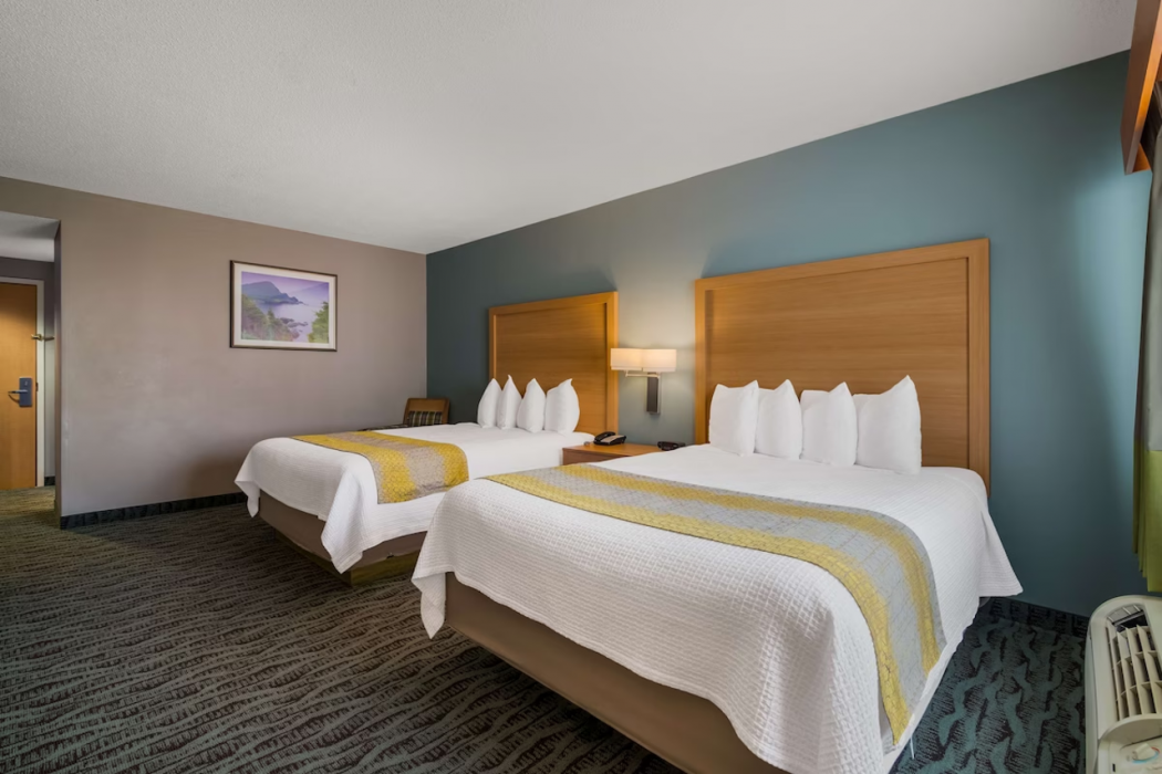 Best Western Plus Executive Court Inn & Conference Center 9/73
