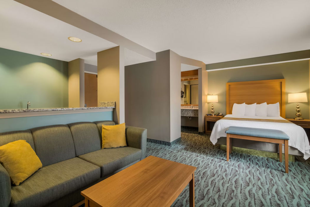 Best Western Plus Executive Court Inn & Conference Center 36/73