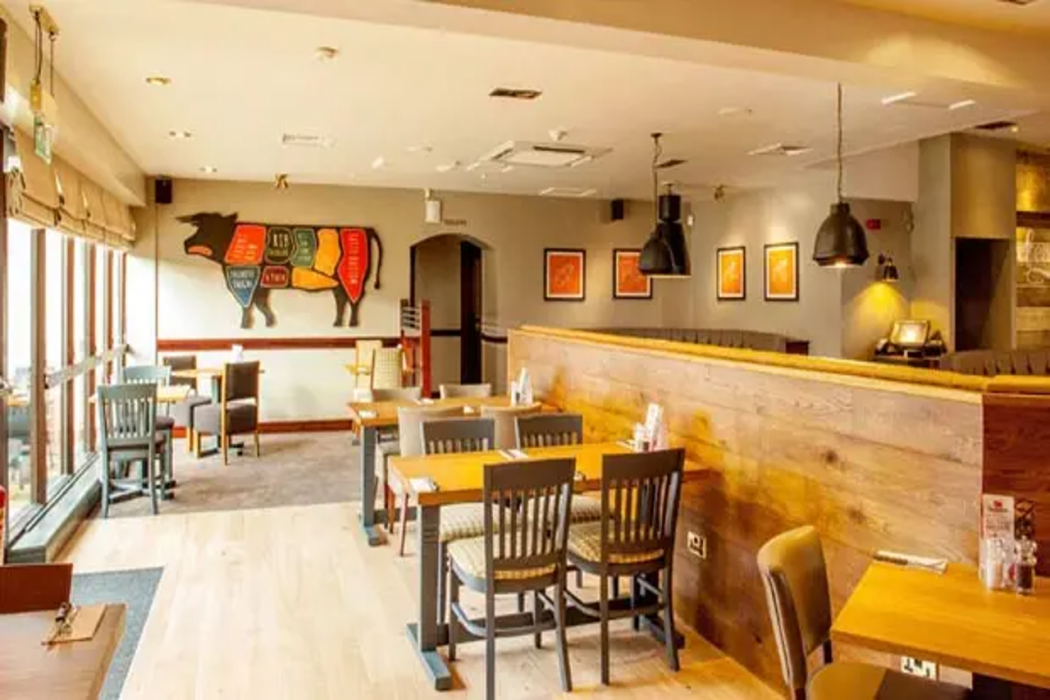 Premier Inn Liverpool North 15/43