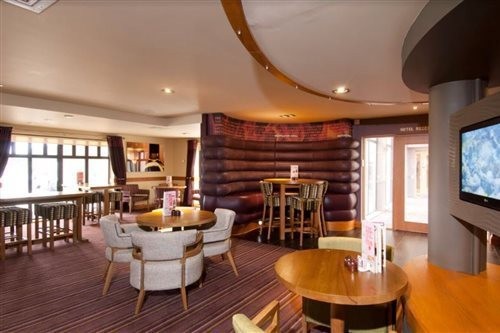 Premier Inn Dartford 14/33