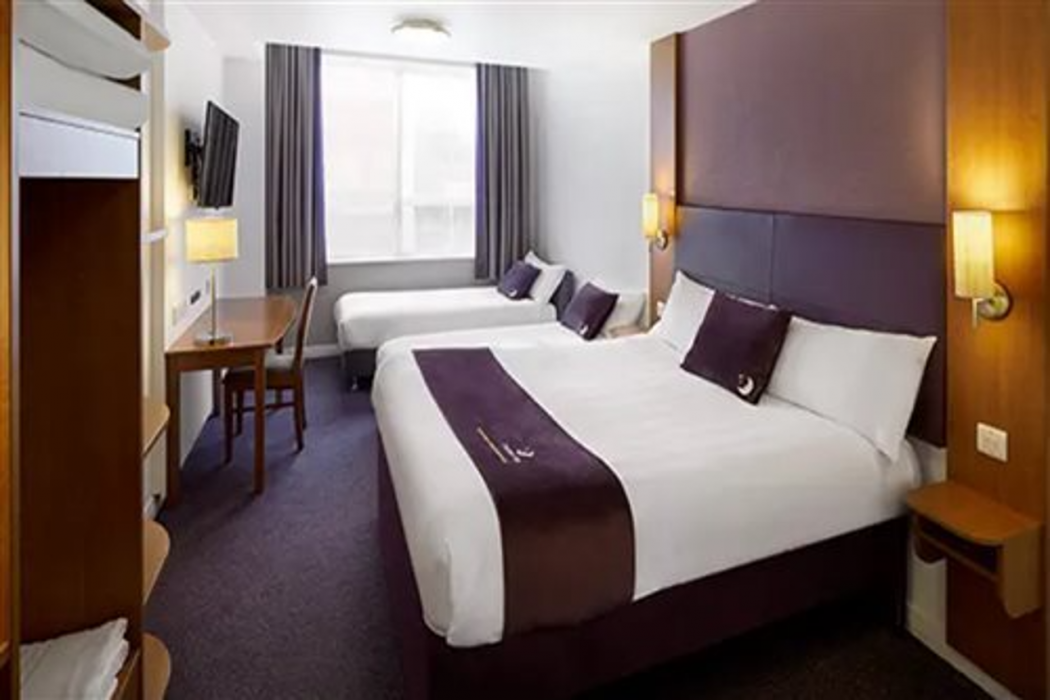 Premier Inn Doncaster Central (High Fishergate) 7/37