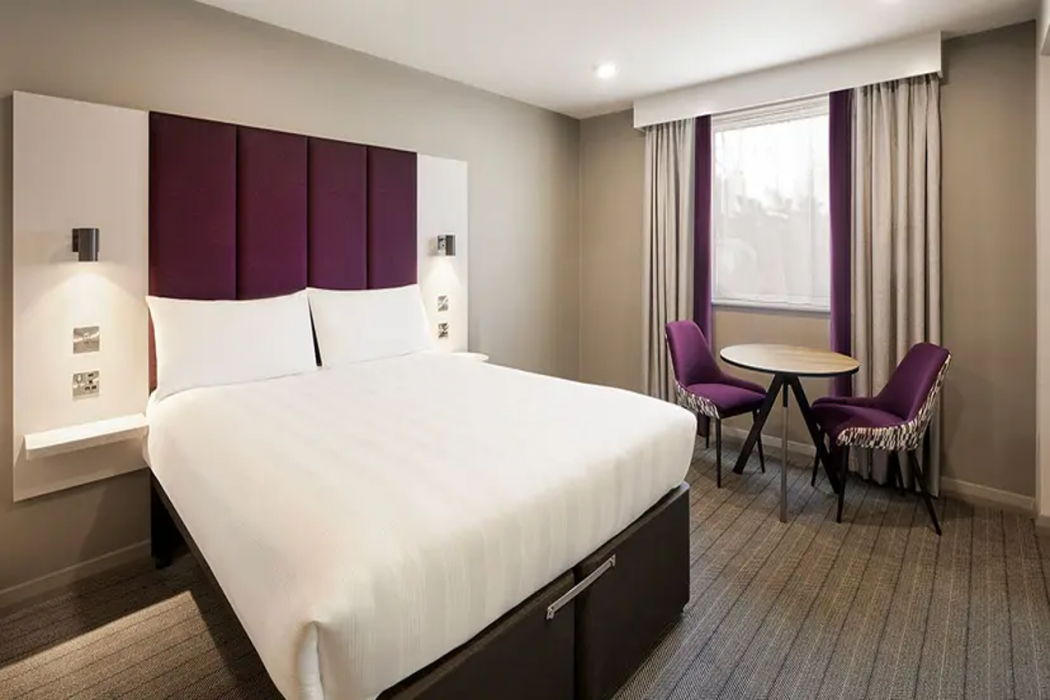 Premier Inn Dudley Town Centre 15/31