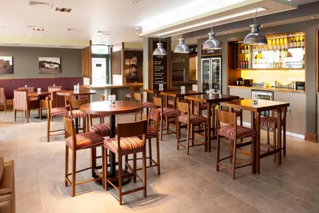Premier Inn Dudley Town Centre 18/31