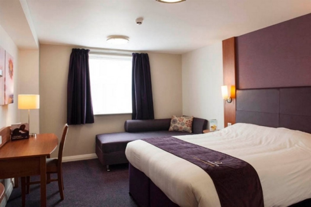 Premier Inn Dudley Town Centre 6/31
