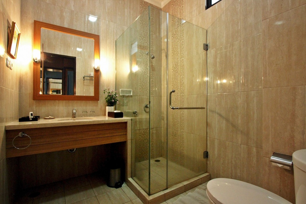 Grand Ussu Hotel And Convention 39/59