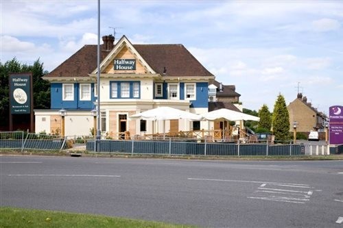 Premier Inn Dunstable / Luton in LUTON