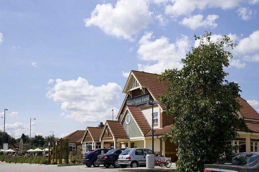 Premier Inn Southend Airport 9/31