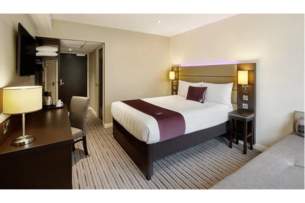 Premier Inn Bicester 15/56