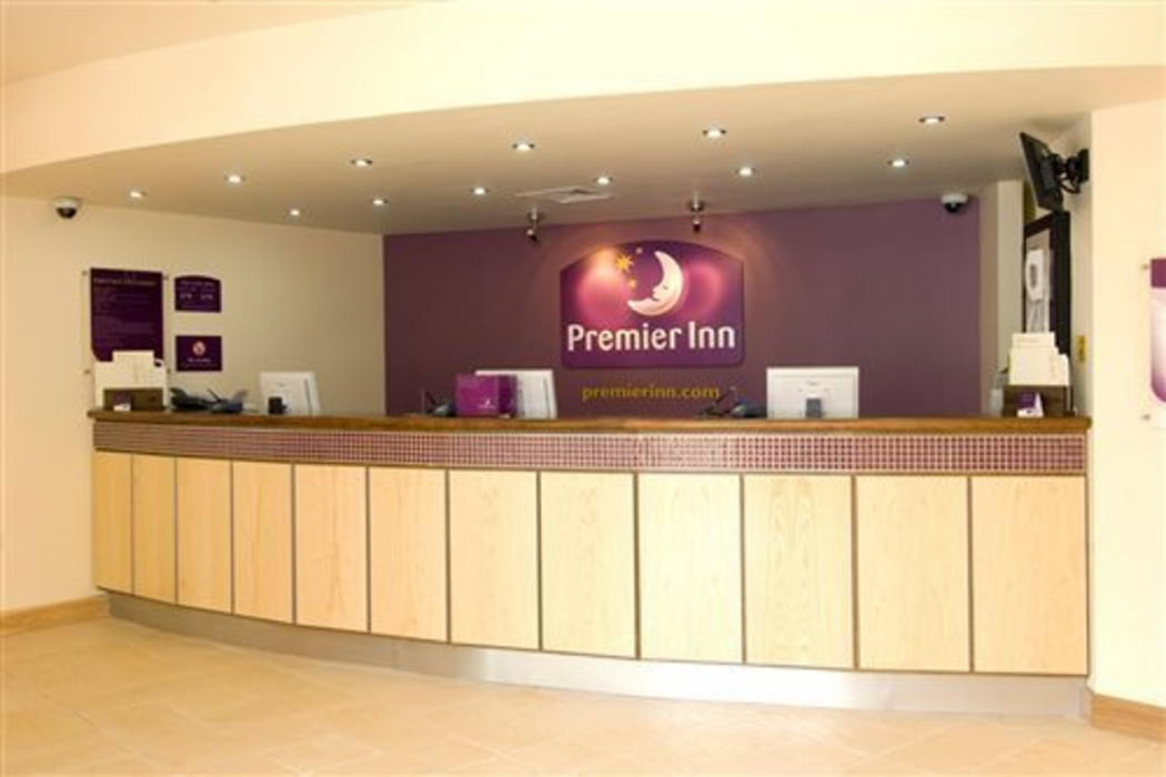 Premier Inn Cambridge (A14, J32) 6/33