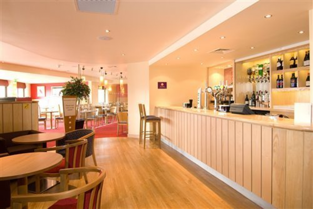 Premier Inn Cambridge (A14, J32) 16/33