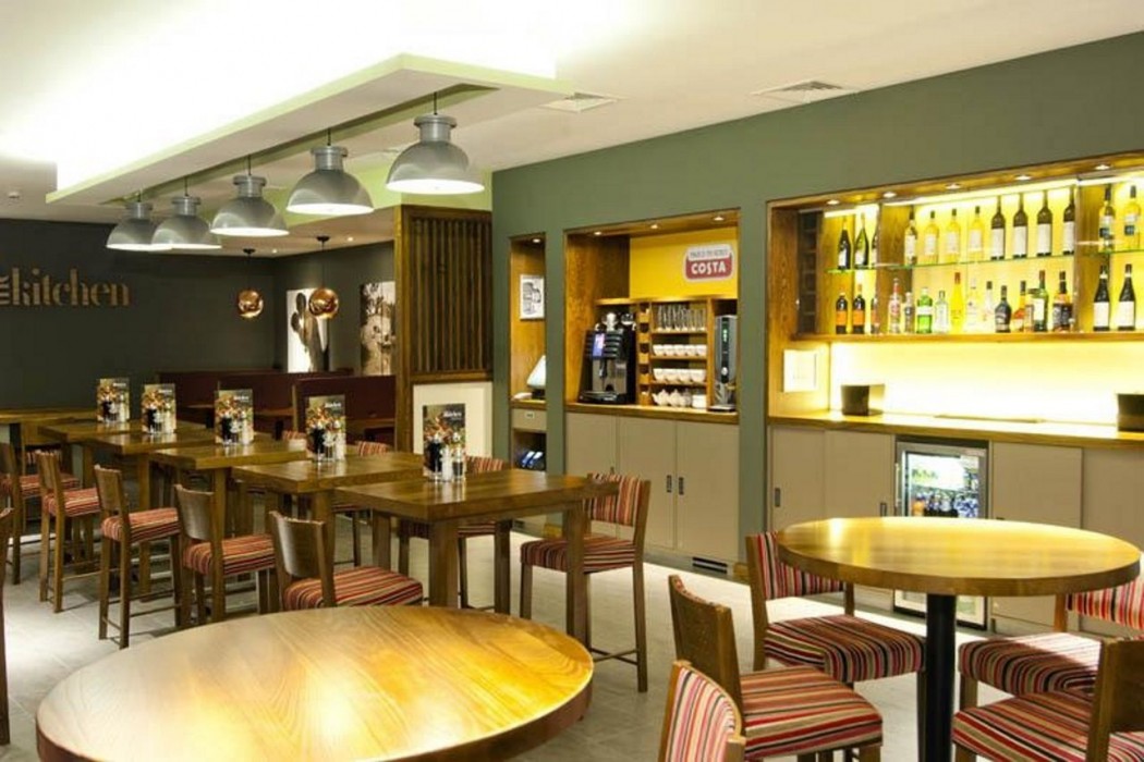 Premier Inn Leamington Spa Town Centre 19/54