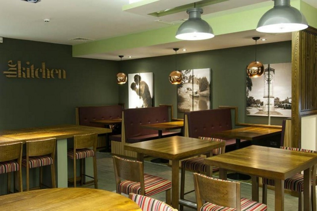 Premier Inn Leamington Spa Town Centre 21/54