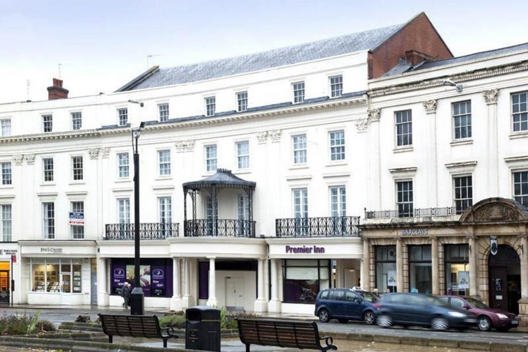 Premier Inn Leamington Spa Town Centre in LEAMINGTON SPA