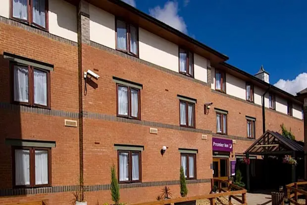 Premier Inn Gillingham Business Park in GILLINGHAM