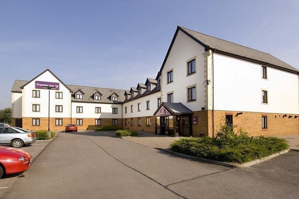 Premier Inn Gloucester (Barnwood) 17/28