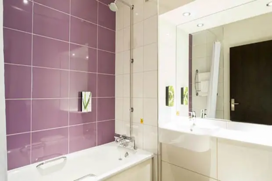Premier Inn Eastbourne Town Centre 18/39