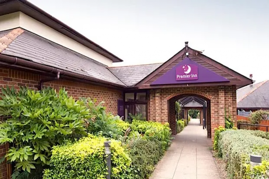 Premier Inn High Wycombe / Beaconsfield in HIGH WYCOMBE