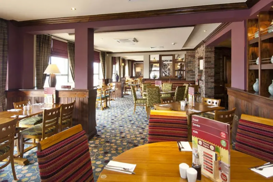 Premier Inn High Wycombe / Beaconsfield 17/22