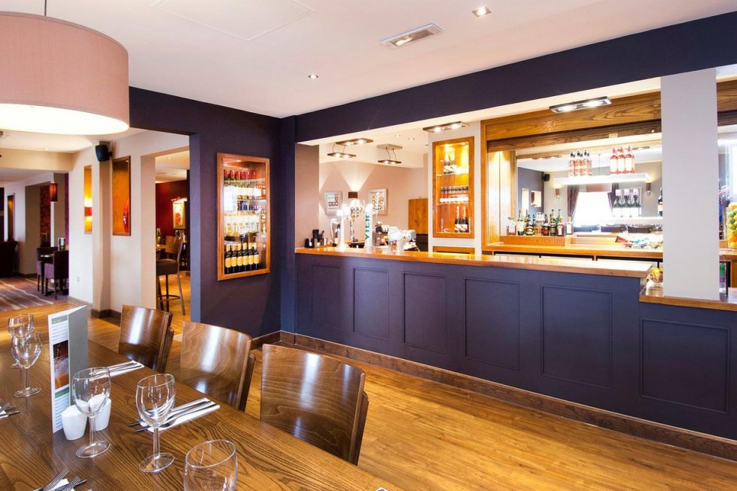 PREMIER INN HIGH WYCOMBE CENTRAL 23/40