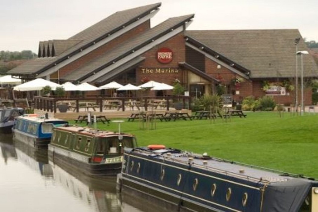 Premier Inn Hinckley 7/35