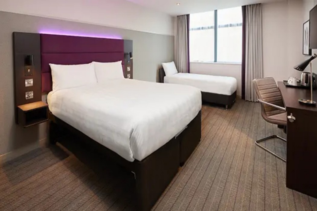 Premier Inn Kendal Central Hotel 12/26