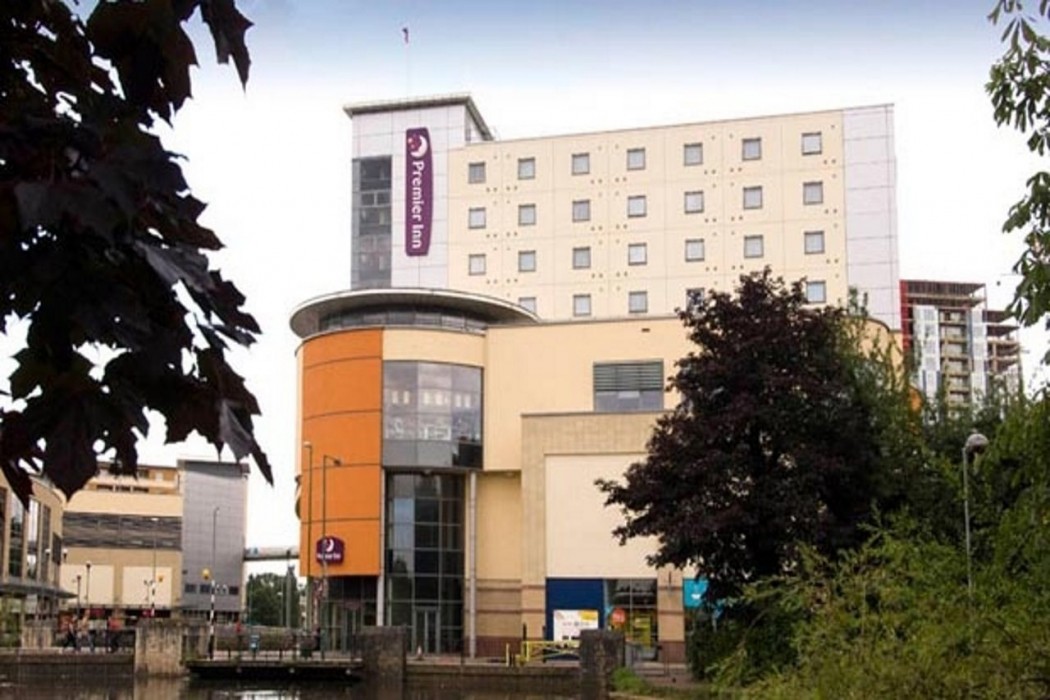 Premier Inn Hemel Hempstead Central 15/23