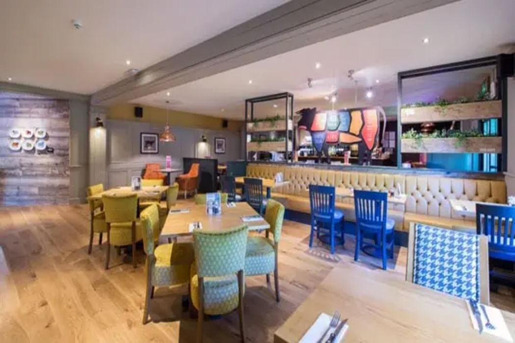 Premier Inn Newport Wales (M4, J24) 25/38