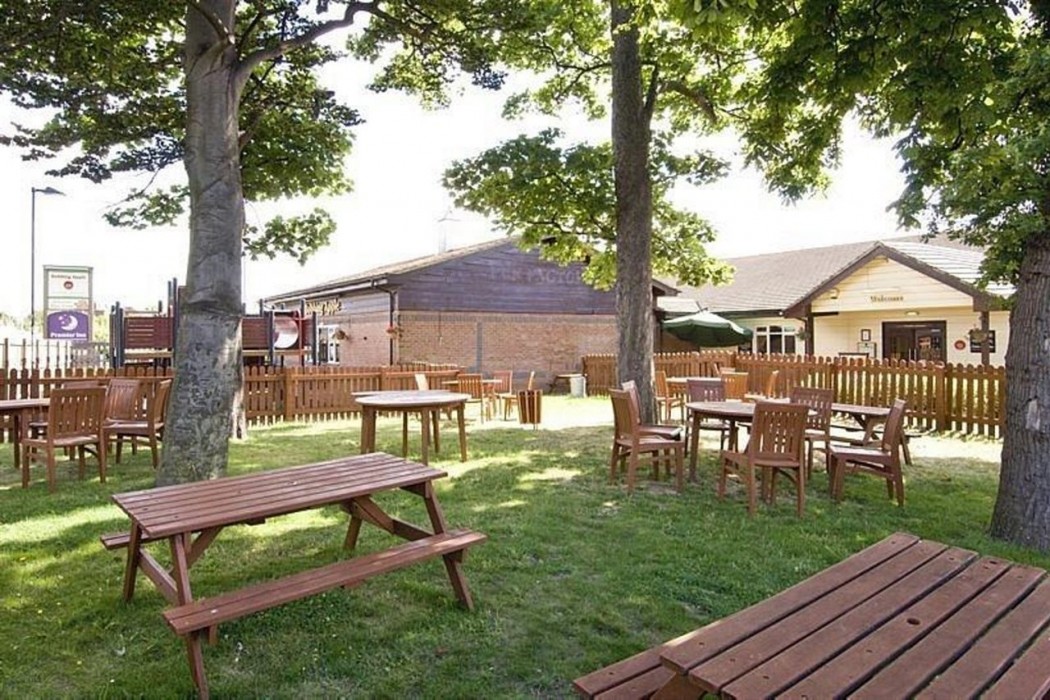 Premier Inn Sittingbourne Kent 18/29