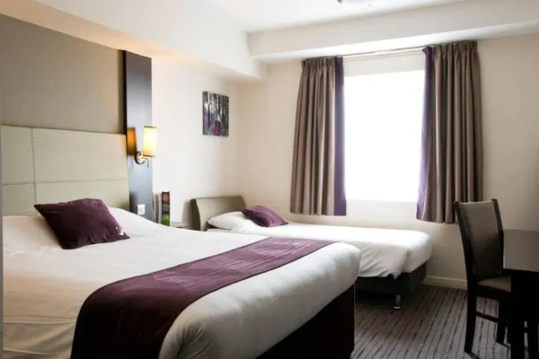 Premier Inn Stoke-On-Trent (Hanley) Hotel 14/35
