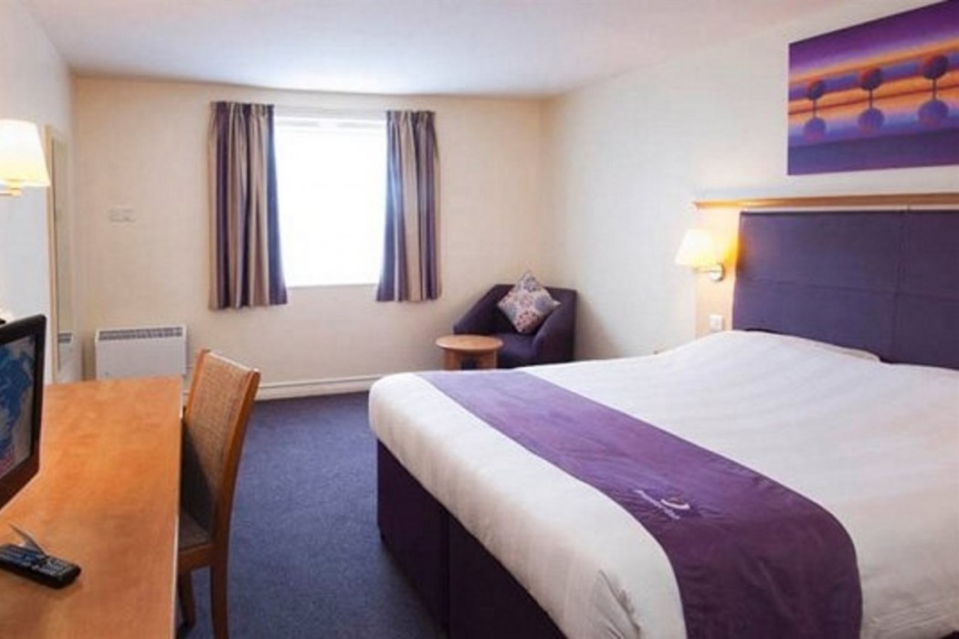 Premier Inn Tewkesbury 10/35