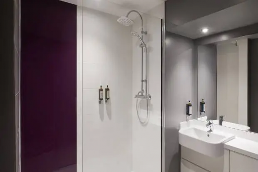 Premier Inn Weston Super-Mare (Seafront) 12/44