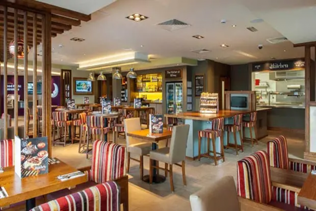 Premier Inn Witney 20/46