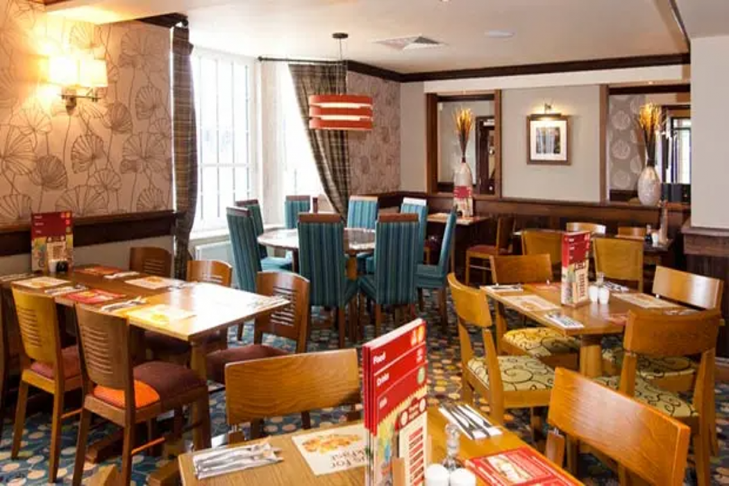 Premier Inn London Dagenham 23/54