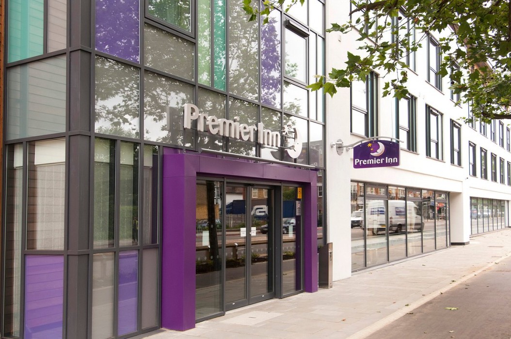 Premier Inn London Richmond in LONDON