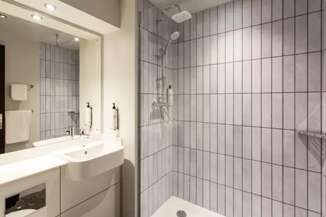 Premier Inn Maidstone Town Centre 12/52