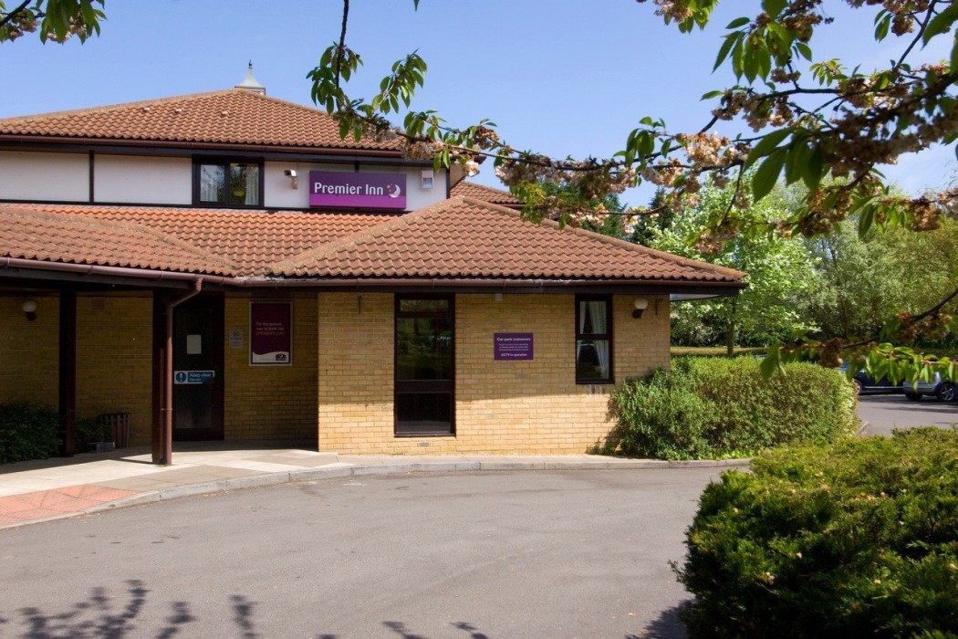 Premier Inn Peterborough (Ferry Meadows) 17/39