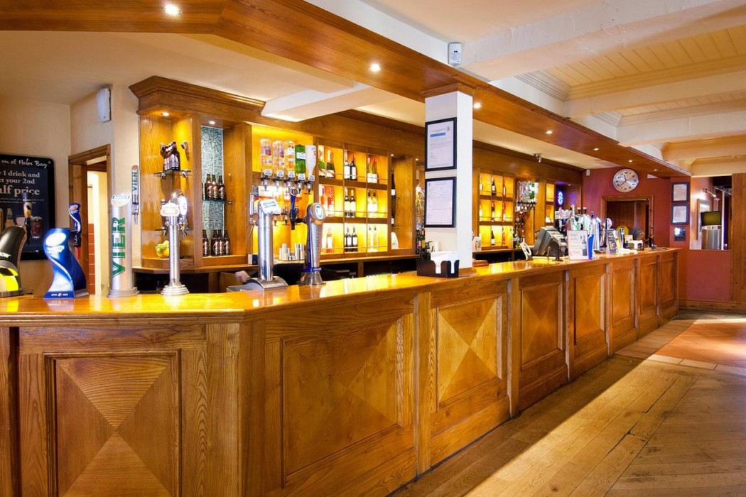 Premier Inn Poole Centre (Holes Bay) 15/32