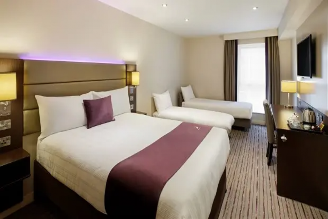 Premier Inn Poole North 9/47