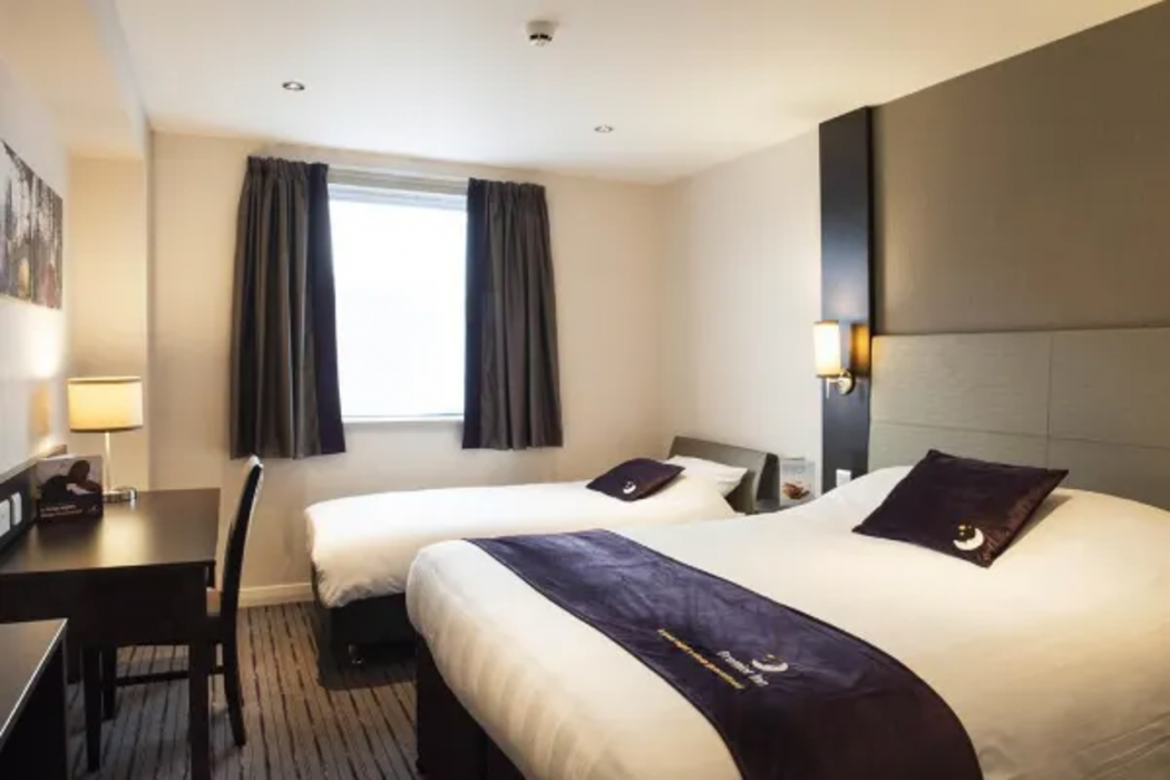 Premier Inn Manchester (Wilmslow) 12/26