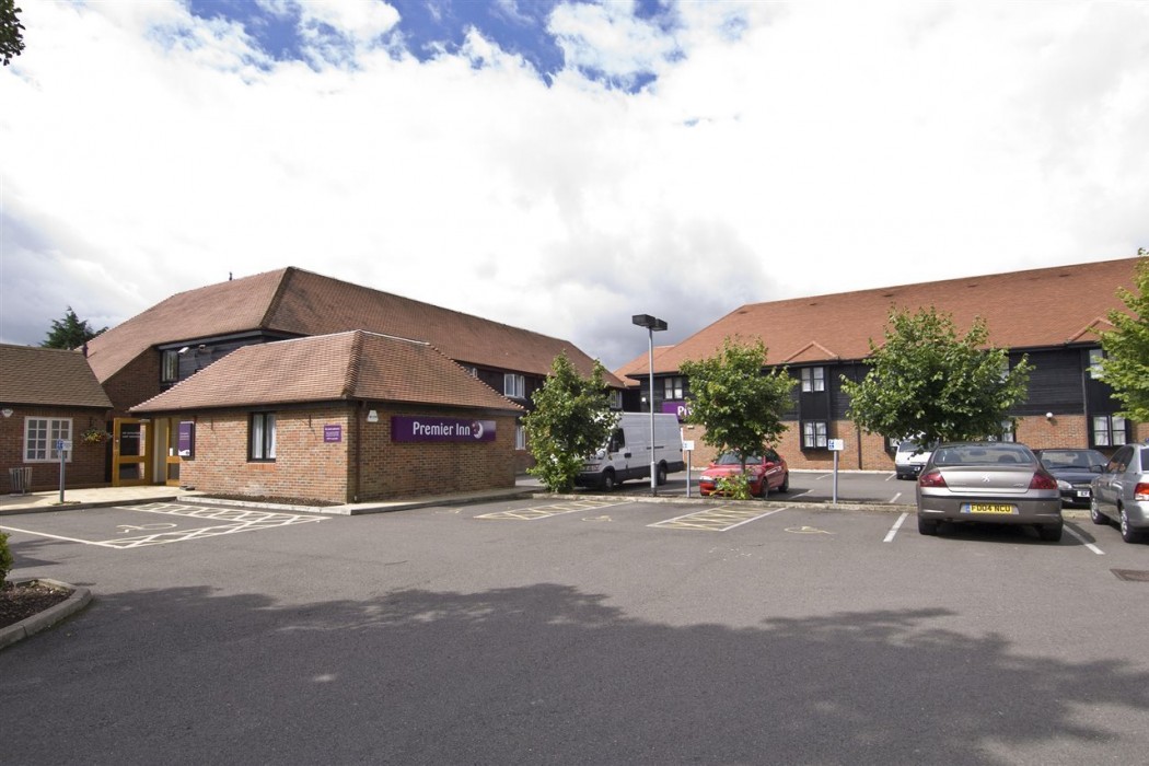 Premier Inn Aylesbury in AYLESBURY