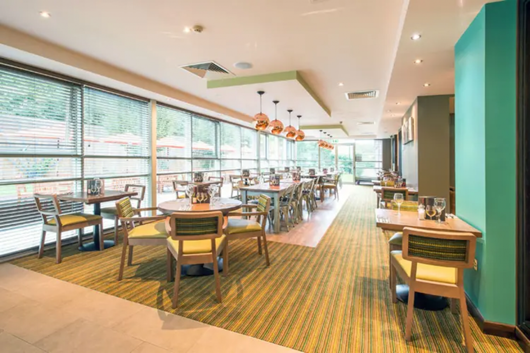 Premier Inn Banbury M40 J11 18/46