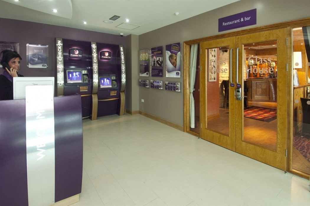 Premier Inn Barnsley Central M1 J37 25/39